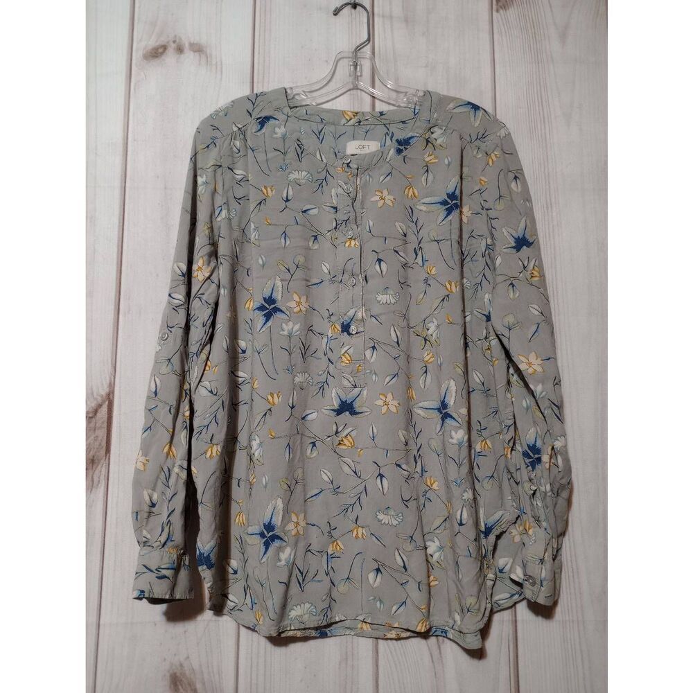 Loft Shirt Ladies Large‎ Gray Floral Long Sleeve Light Weight